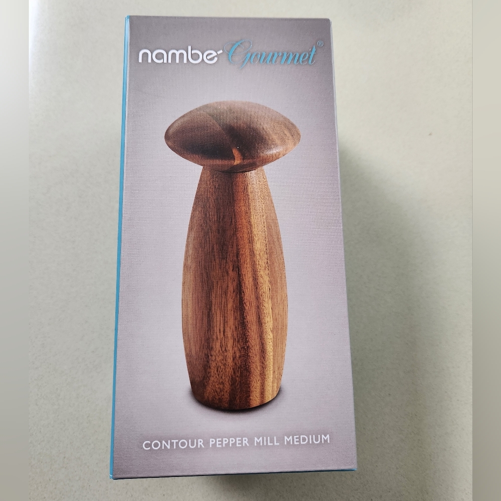 Nambé Contour Pepper Mill Acacia Wood 7" **NEW - Picture 3 of 6